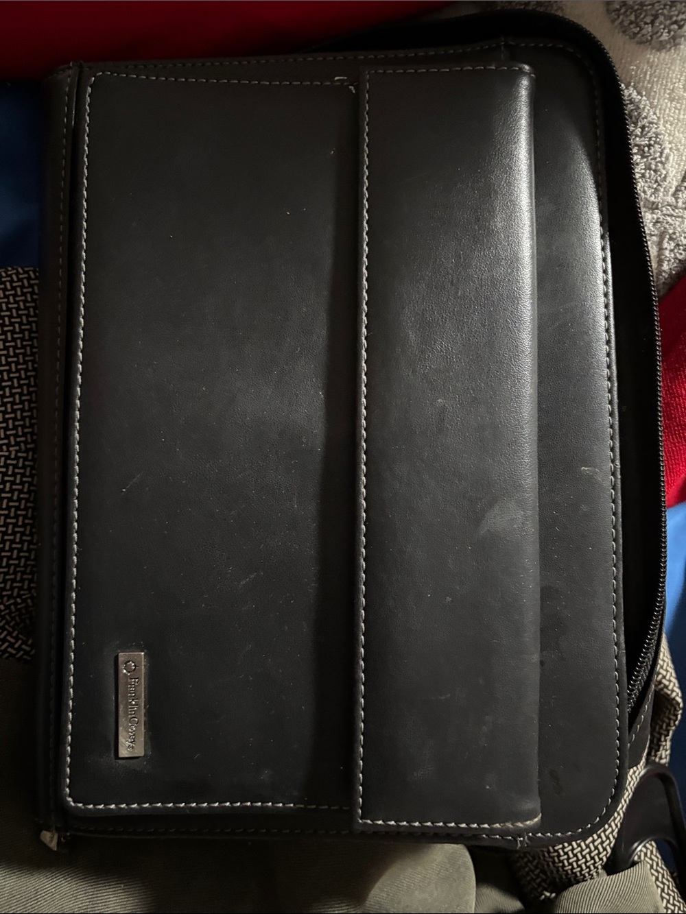Franklin Covey Black Leather Laptop Folio with Zip
